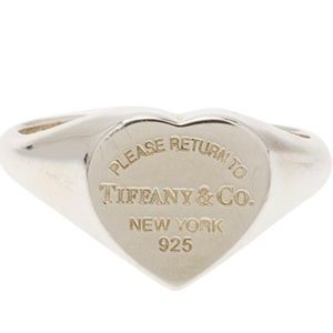 Women’s Tiffany & Co. Silver Signet Return to Tiffany Ring